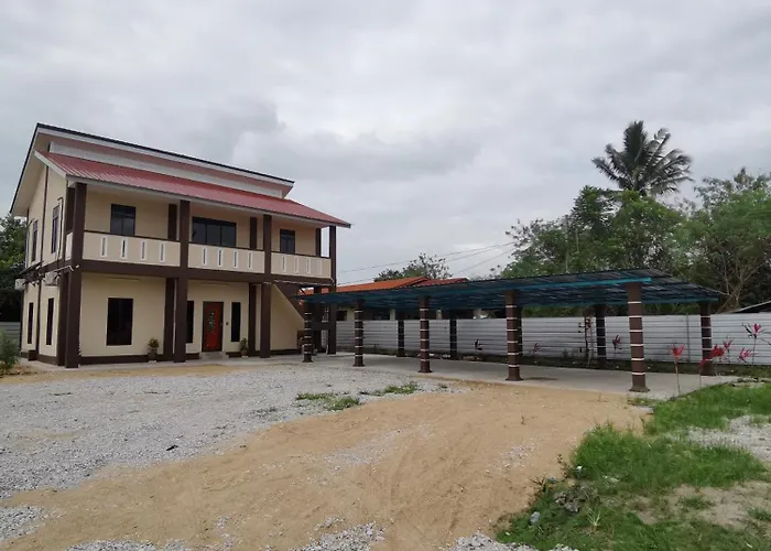 Roomstay Villa Tok Wan